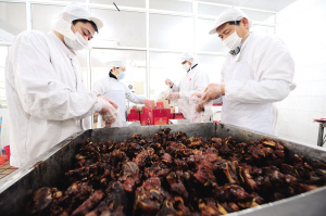 肉松骨頭唇齒留香上百年——探尋太倉(cāng)肉松骨頭的烹制秘訣