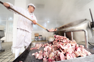 肉松骨頭唇齒留香上百年——探尋太倉(cāng)肉松骨頭的烹制秘訣