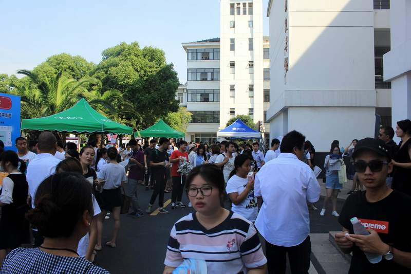 熱！——太倉市2017夏季招聘會酷暑中圓滿落幕